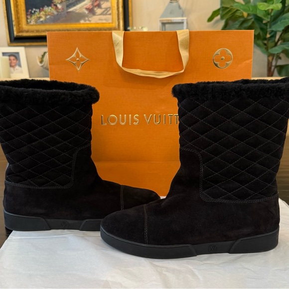 Louis Vuitton Black Quilted Women's Boots - Picture 10 of 13